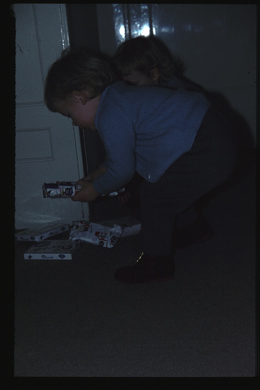 28.Delft dec 1965 Brigitte,Marion.JPG